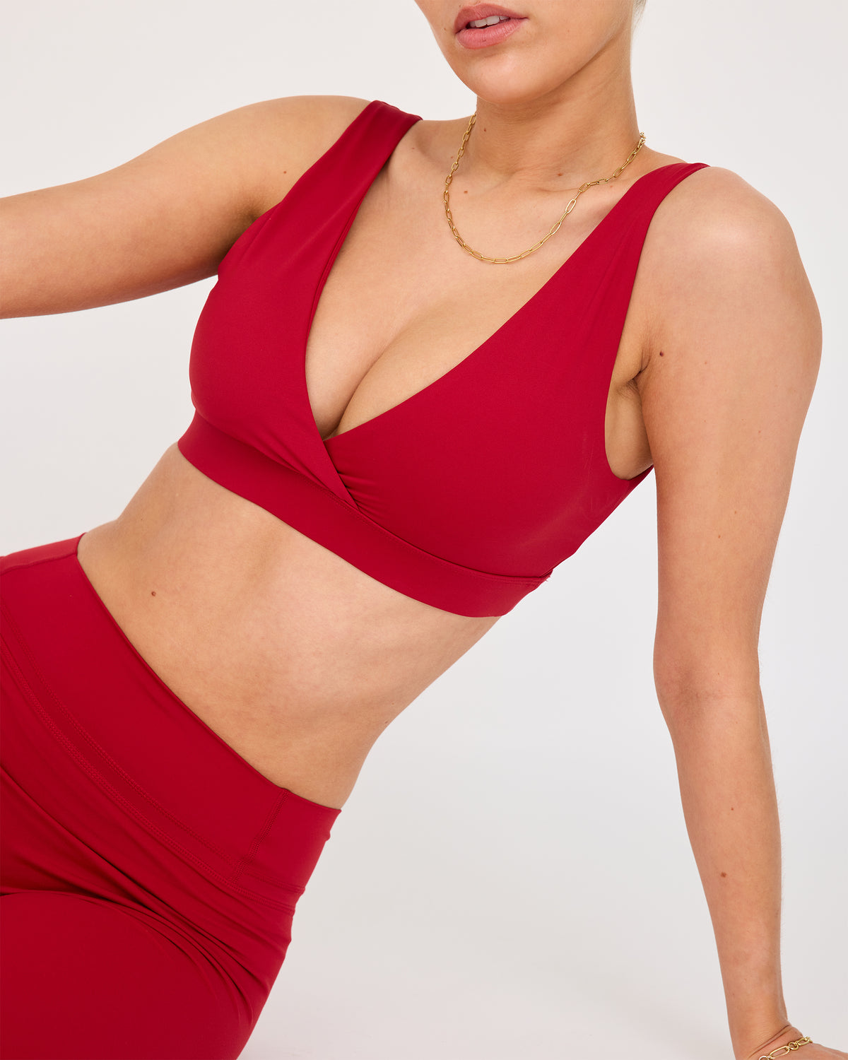 Legacy Ultimate V-Neck Sports Bra